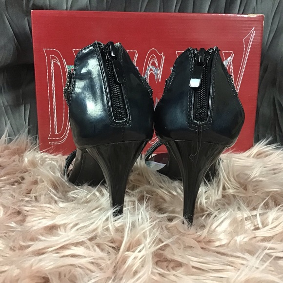 Black Rhinestone Heels T Strap Stiletto Heel - Picture 5 of 7